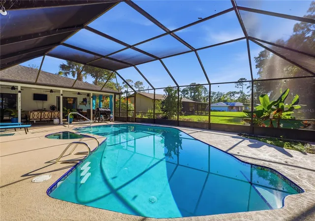 Photo 3 of Single family home for sale at 92 Foster Ln, Palm Coast, FL 32137 | MLS# O6448688 | Listing updated on 2026-10-14
