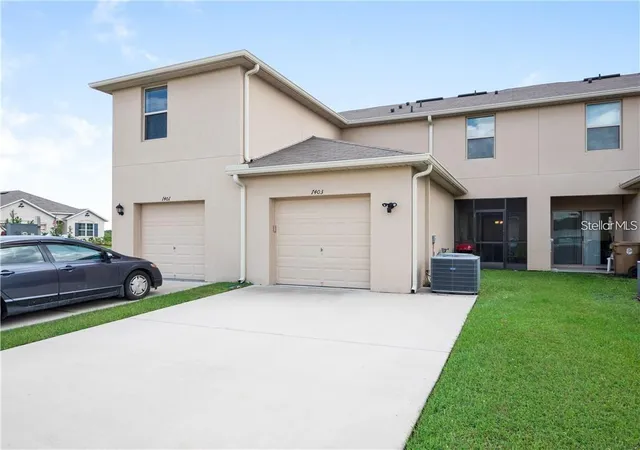 Photo 3 of Townhouse for sale at 1842 Katz Xing Dr, Kindred, FL 34744 | MLS# O6448689 | Listing updated on 2026-10-09