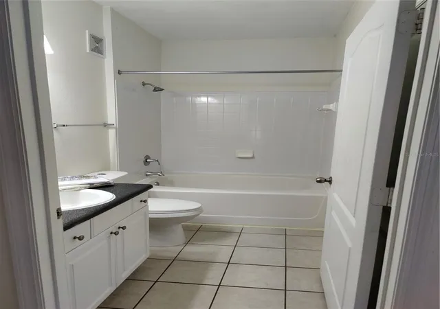 Photo 4 of Condo for sale at 8813 Villa View Cir #104, Orlando, FL 32821 | MLS# O6448690 | Listing updated on 2026-10-10