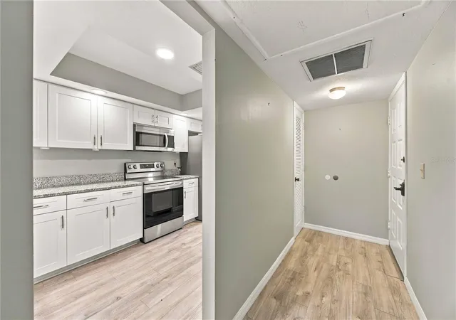 Photo 4 of Condo for sale at 104 Capri Isles Blvd #301, Venice, FL 34292 | MLS# C7531804 | Listing updated on 2026-10-13