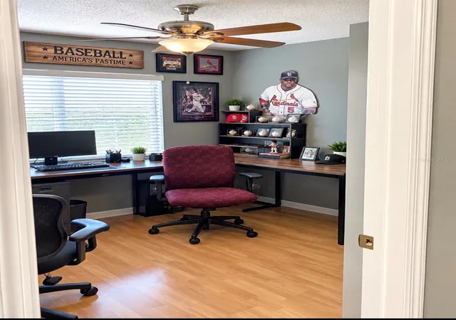 Photo 3 of Townhouse for sale at 9209 Seminole Blvd #17, Seminole, FL 33772 | MLS# TB8556599 | Listing updated on 2026-10-10