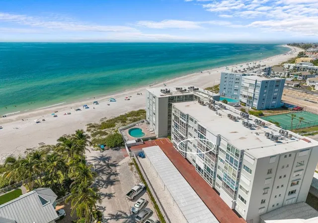 Condo for sale at 5200 Gulf Dr #406, HOLMES BEACH, FL 34217 | MLS# A4709054