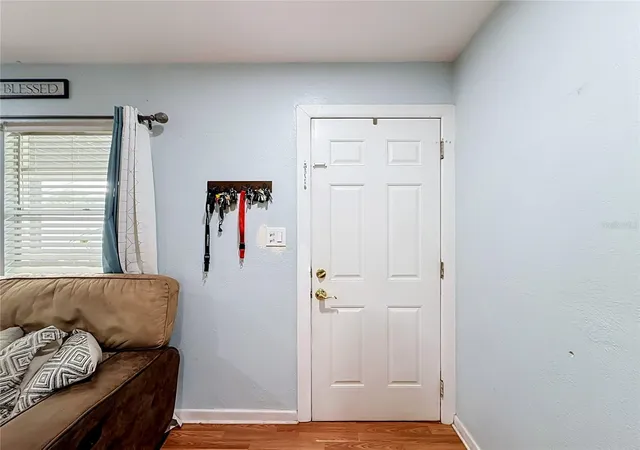 Photo 3 of Single family home for sale at 32848 County Rd 473, Leesburg, FL 34788 | MLS# O6448697 | Listing updated on 2026-10-13
