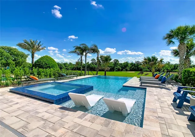 Photo 1 of Single family home for sale at 821 Golden Bear Dr, Reunion, FL 34747 | MLS# O6448703 | Listing updated on 2026-10-18