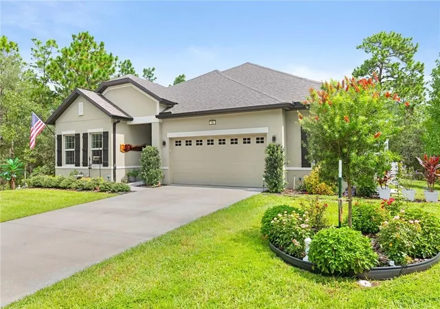 Photo 3 of Single family home for sale at 16 Elder Ct E, Homosassa, FL 34446 | MLS# CC858473 | Listing updated on 2026-10-10