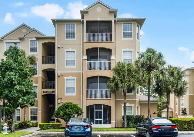 Photo 3 of Condo for sale at 2778 Almaton Loop #401, Kissimmee, FL 34747 | MLS# S5159219 | Listing updated on 2026-10-09