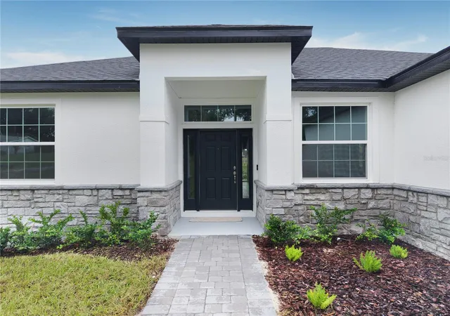 Photo 3 of Single family home for sale at 1120 Chestnut St, Clermont, FL 34711 | MLS# O6448710 | Listing updated on 2026-10-15