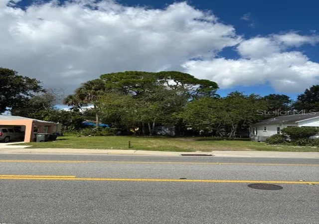 Photo 3 of Land for sale at 638 Orange Ave, Daytona Beach, FL 32114 | MLS# O6448711 | Listing updated on 2026-10-10