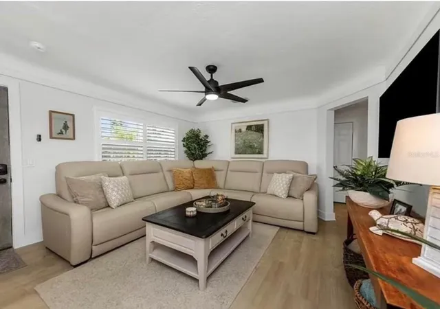 Photo 3 of Single family home for sale at 550 80th Avenue, St Pete Beach, FL 33706 | MLS# TB8556619 | Listing updated on 2026-10-10