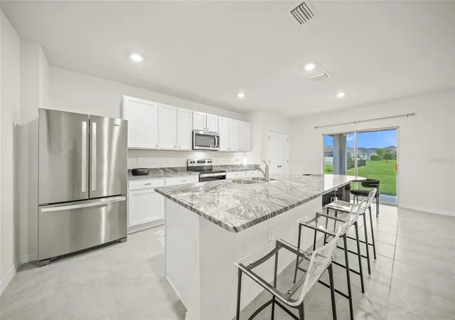 Photo 4 of Single family home for sale at 5215 Montelena Cvs SW, Bradenton, FL 34211 | MLS# A4709060 | Listing updated on 2026-10-10