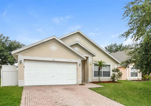 Photo 1 of Single family home for sale at 305 Weatherby Pl, Haines City, FL 33844 | MLS# C7531808 | Listing updated on 2026-10-10