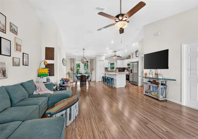 Photo 3 of Single family home for sale at 55 Rutgers Rd, Venice, FL 34293 | MLS# A4709066 | Listing updated on 2026-10-15