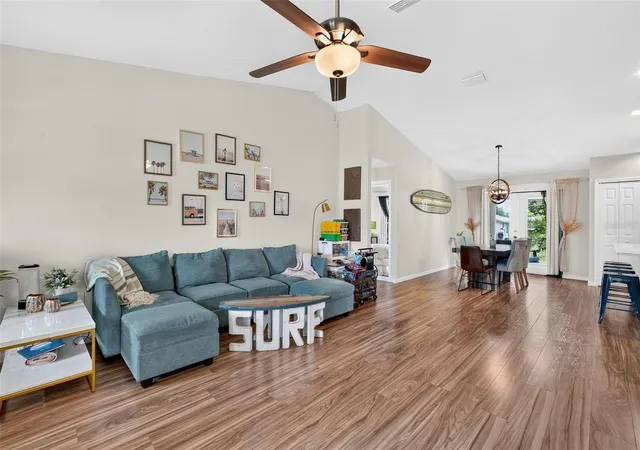 Photo 4 of Single family home for sale at 55 Rutgers Rd, Venice, FL 34293 | MLS# A4709066 | Listing updated on 2026-10-15