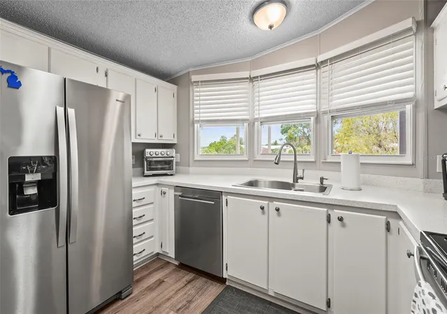 Photo 3 of Condo for sale at 8470 Imperial Cir, Palmetto, FL 34221 | MLS# A4709068 | Listing updated on 2026-10-10