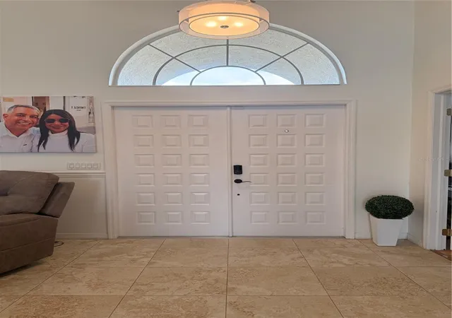 Photo 3 of Single family home for sale at 3406 Timucua Cir, Orlando, FL 32837 | MLS# O6448724 | Listing updated on 2026-10-10