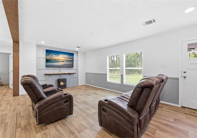 Photo 3 of Manufactured home for sale at 9367 254th Terrace, O Brien, FL 32071 | MLS# GC544078 | Listing updated on 2026-10-10