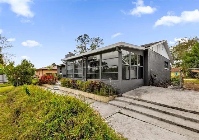 Photo 30 of Single family home for sale at 2533 Edgewater Ave, NEW SMYRNA BEACH, FL 32168 | MLS# O6448731 | Listing updated on 2026-10-20