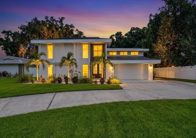 Photo 1 of Single family home for sale at 1709 Anastasia Way S, Saint Petersburg, FL 33712 | MLS# A4709073 | Listing updated on 2026-10-10