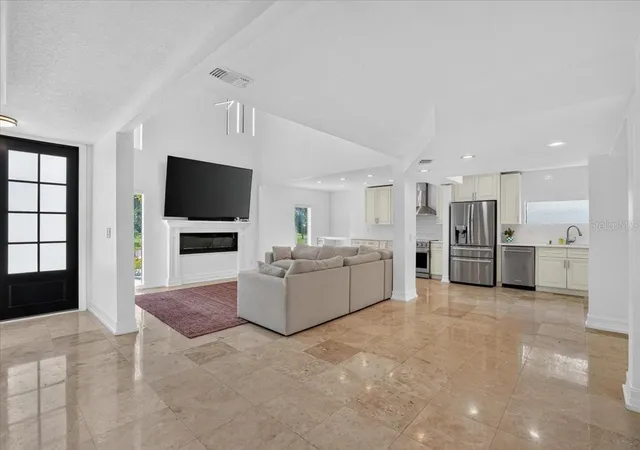 Photo 4 of Single family home for sale at 1709 Anastasia Way S, Saint Petersburg, FL 33712 | MLS# A4709073 | Listing updated on 2026-10-10