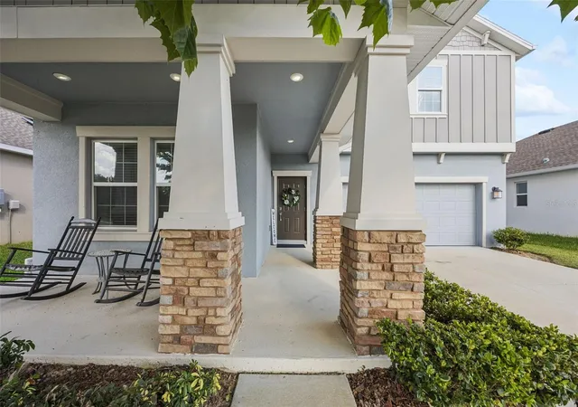 Photo 1 of Single family home for sale at 1939 Perch Hammock Loop, Groveland, FL 34736 | MLS# G5118883 | Listing updated on 2026-10-10
