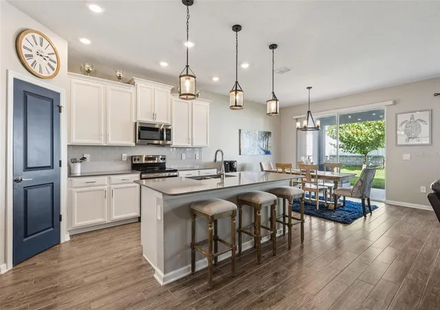 Photo 4 of Single family home for sale at 1939 Perch Hammock Loop, Groveland, FL 34736 | MLS# G5118883 | Listing updated on 2026-10-10