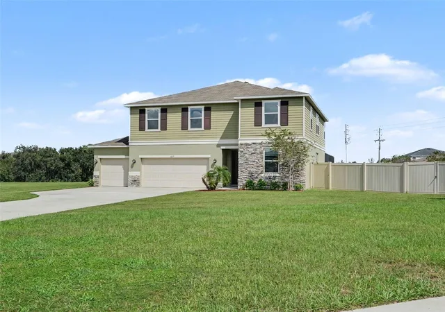 Photo 2 of Single family home for sale at 669 Sarner Pass Way, Winter Haven, FL 33881 | MLS# TB8556664 | Listing updated on 2026-10-29