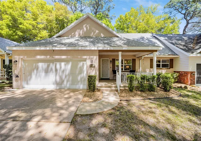 Photo 1 of Single family home for sale at 8683 Sw 93rd Lane #D, Ocala, FL 34481 | MLS# OM733766 | Listing updated on 2026-10-10