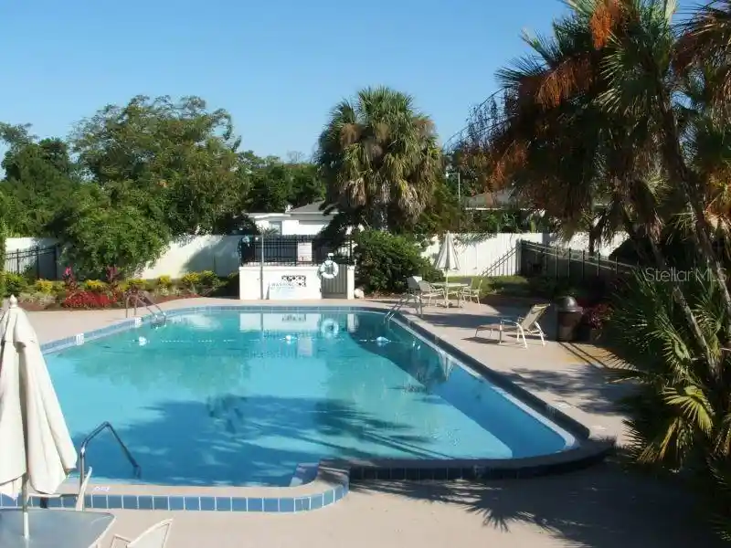 Listing Photo 1 - Condo for sale in 5317 Curry Frd Rd located at 5317 Curry Frd Rd, Orlando, FL 32812 - Unit #J102