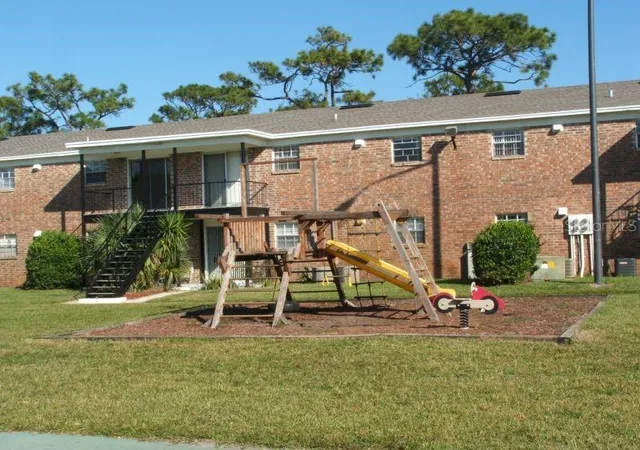 Photo 3 of Condo for sale at 5317 Curry Frd Rd #J102, Orlando, FL 32812 | MLS# O6448740 | Listing updated on 2026-10-10