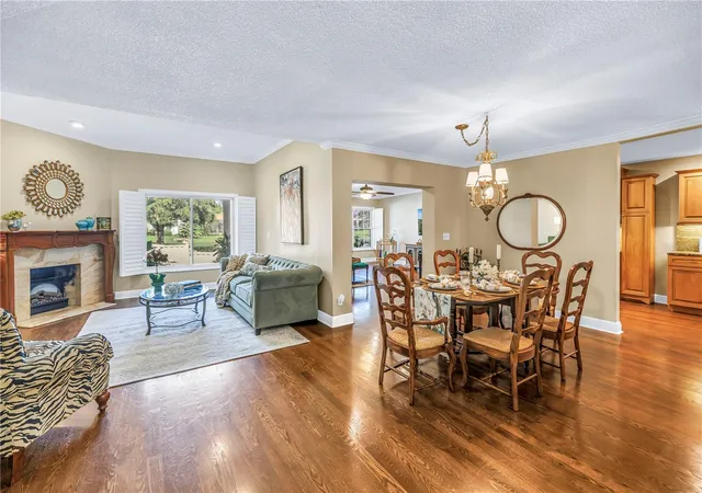 Photo 3 of Townhouse for sale at 868 Glades Ct Ne, Saint Petersburg, FL 33702 | MLS# TB8556673 | Listing updated on 2026-10-22