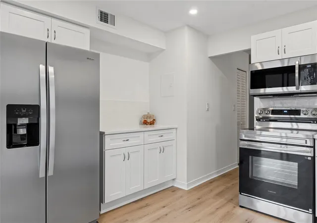 Photo 3 of Condo for sale at 4895 Bay St Ne #109, Saint Petersburg, FL 33703 | MLS# TB8556675 | Listing updated on 2026-10-10