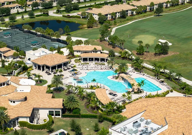 Photo 3 of Condo for sale at 18008 Gawthrop Dr #402, Bradenton, FL 34211 | MLS# A4709082 | Listing updated on 2026-10-20