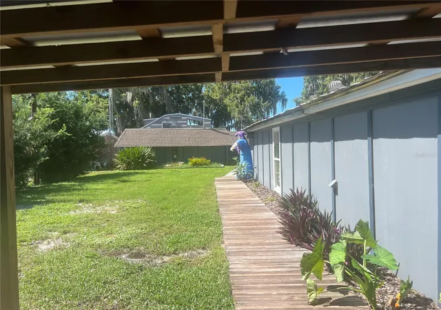 Photo 1 of Single family home for sale at 520 George St S, Tarpon Springs, FL 34688 | MLS# TB8556680 | Listing updated on 2026-10-26