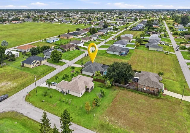 Photo 3 of Single family home for sale at 304 NE 20th Terrace, Cape Coral, FL 33909 | MLS# C7531816 | Listing updated on 2026-10-10