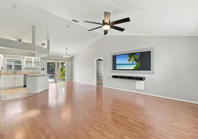 Photo 4 of Single family home for sale at 304 NE 20th Terrace, Cape Coral, FL 33909 | MLS# C7531816 | Listing updated on 2026-10-10