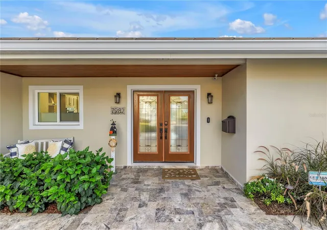 Photo 3 of Single family home for sale at 7982 11th Avenue S, Saint Petersburg, FL 33707 | MLS# TB8556684 | Listing updated on 2026-10-17