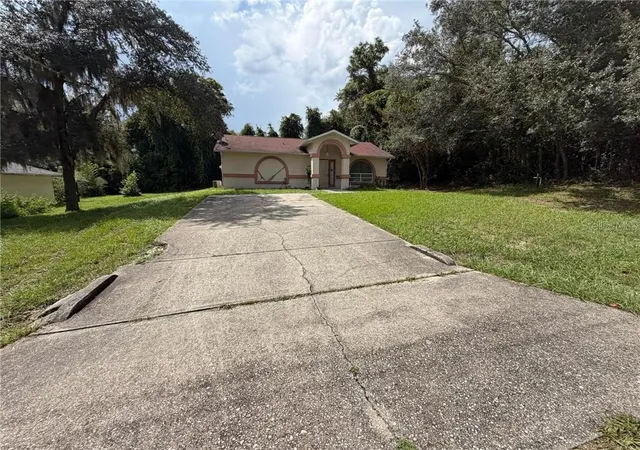 Photo 1 of Single family home for sale at 344 S Fitzpatrick Ave, Inverness, FL 34453 | MLS# CC858479 | Listing updated on 2026-10-09