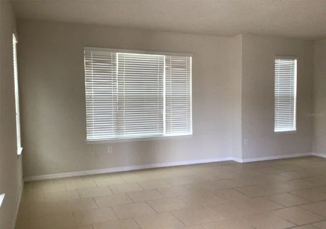 Photo 3 of Townhouse for sale at 2564 Fassona Dr, Kissimmee, FL 34741 | MLS# O6448764 | Listing updated on 2026-10-12