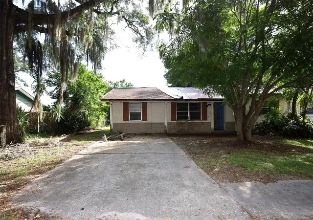 Photo 1 of Multi family home for sale at 121 Prosper Dr, Apopka, FL 32703 | MLS# O6448768 | Listing updated on 2026-10-10