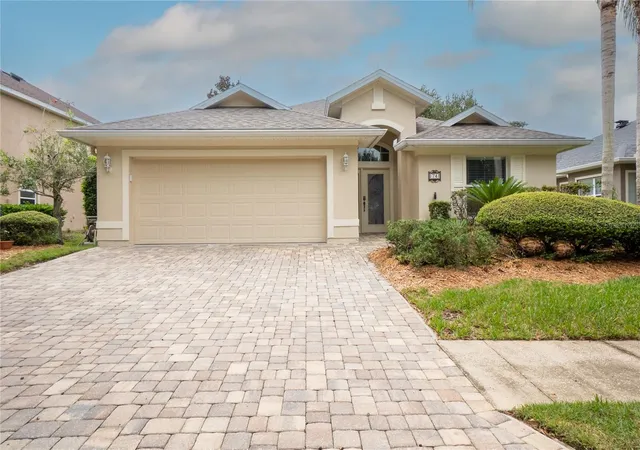 Photo 1 of Single family home for sale at 74 Southlake Dr, Palm Coast, FL 32137 | MLS# FC322026 | Listing updated on 2026-10-12