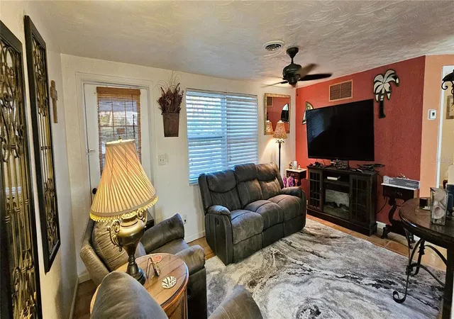 Photo 3 of Single family home for sale at 1120 Lampp Dr, Englewood, FL 34223 | MLS# A4709089 | Listing updated on 2026-10-10