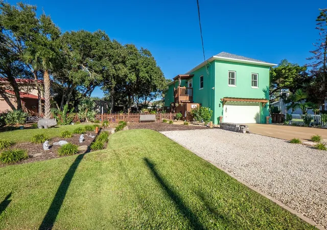 Photo 1 of Single family home for sale at 2709 John Bull St, Flagler Beach, FL 32136 | MLS# FC322027 | Listing updated on 2026-10-14