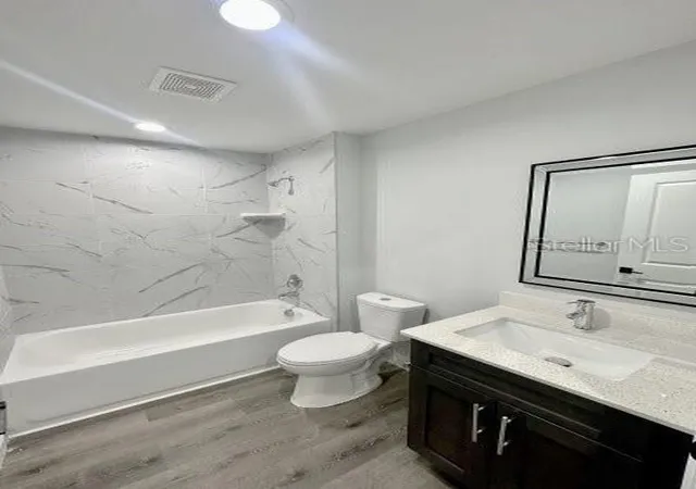 Photo 3 of Single family home for sale at 56 Hemlock Trl, Ocala, FL 34472 | MLS# S5159239 | Listing updated on 2026-10-10