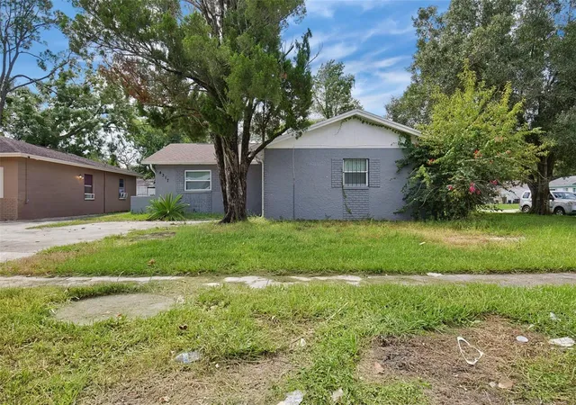 Single family home for sale at 4317 Porpoise Dr, TAMPA, FL 33617 | MLS# O6448773
