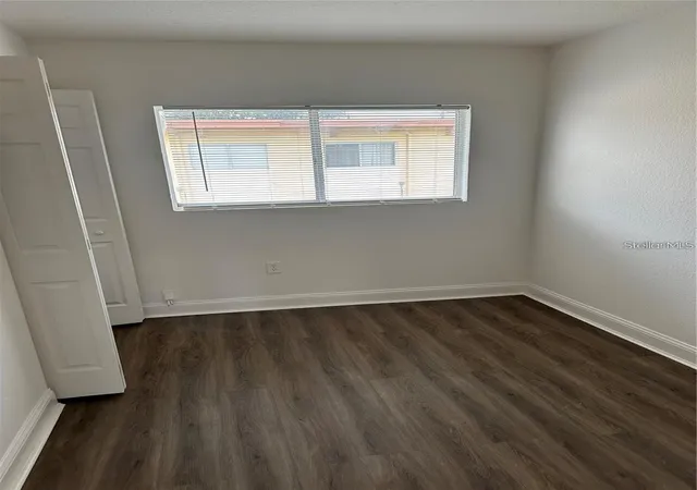 Photo 4 of Condo for sale at 778 Ridenhour Cir #778, Orlando, FL 32809 | MLS# O6448774 | Listing updated on 2026-10-10