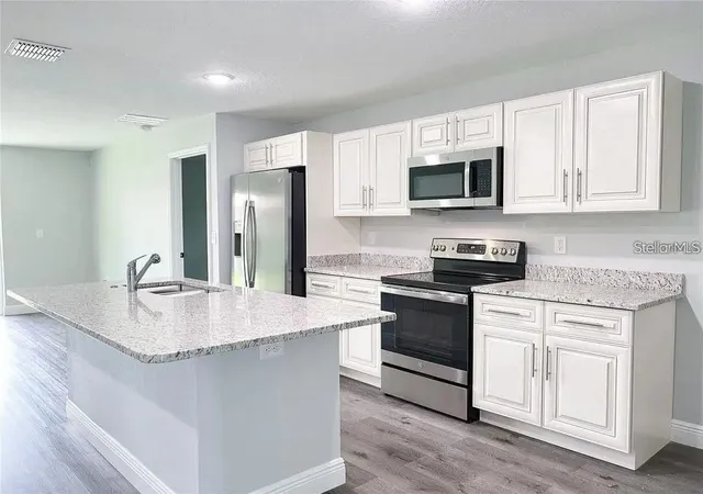 Photo 3 of Single family home for sale at 1630 11th Avenue, Deland, FL 32724 | MLS# S5159240 | Listing updated on 2026-10-10