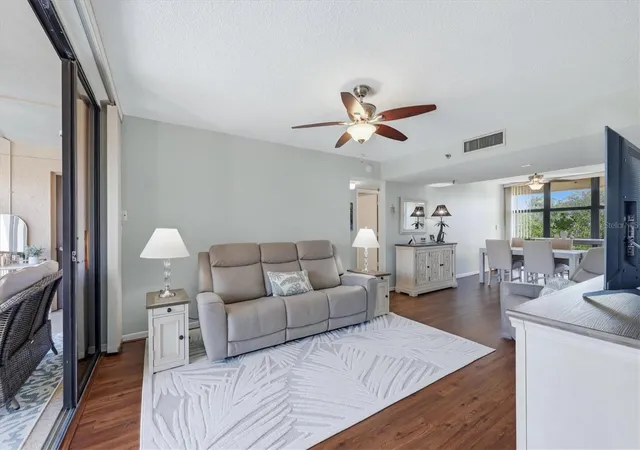 Photo 4 of Condo for sale at 21405 Olean Blvd #434, Port Charlotte, FL 33952 | MLS# D6149114 | Listing updated on 2026-10-30