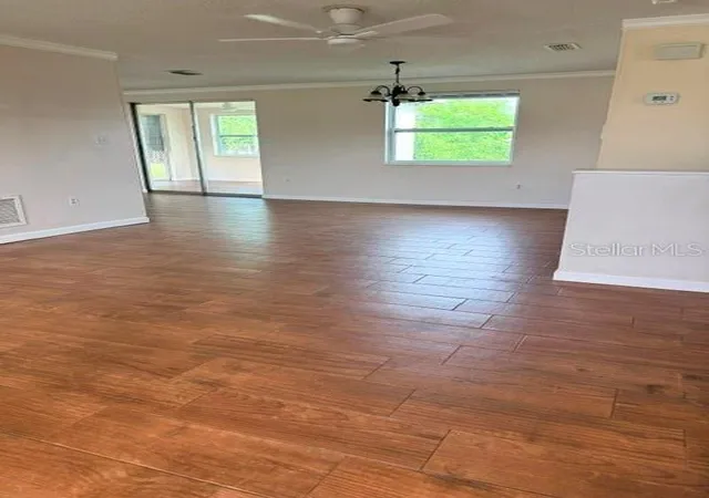 Photo 2 of Single family home for sale at 7323 Oak Crst Dr, Port Richey, FL 34668 | MLS# W7890226 | Listing updated on 2026-10-10