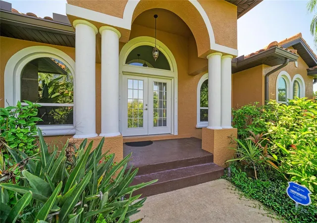 Photo 2 of Single family home for sale at 28 Par View Rd, Rotonda West, FL 33947 | MLS# A4709099 | Listing updated on 2026-10-20