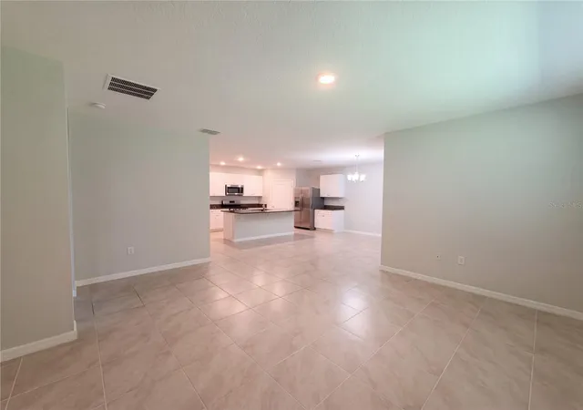 Photo 3 of Single family home for sale at 190 Point Pleasant Rd, Deland, FL 32724 | MLS# O6448786 | Listing updated on 2026-10-09